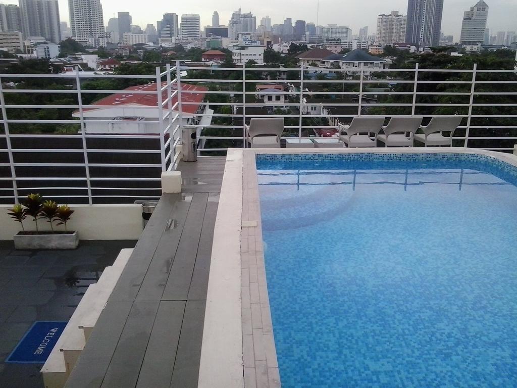 The City At Fifty Bangkok Kültér fotó