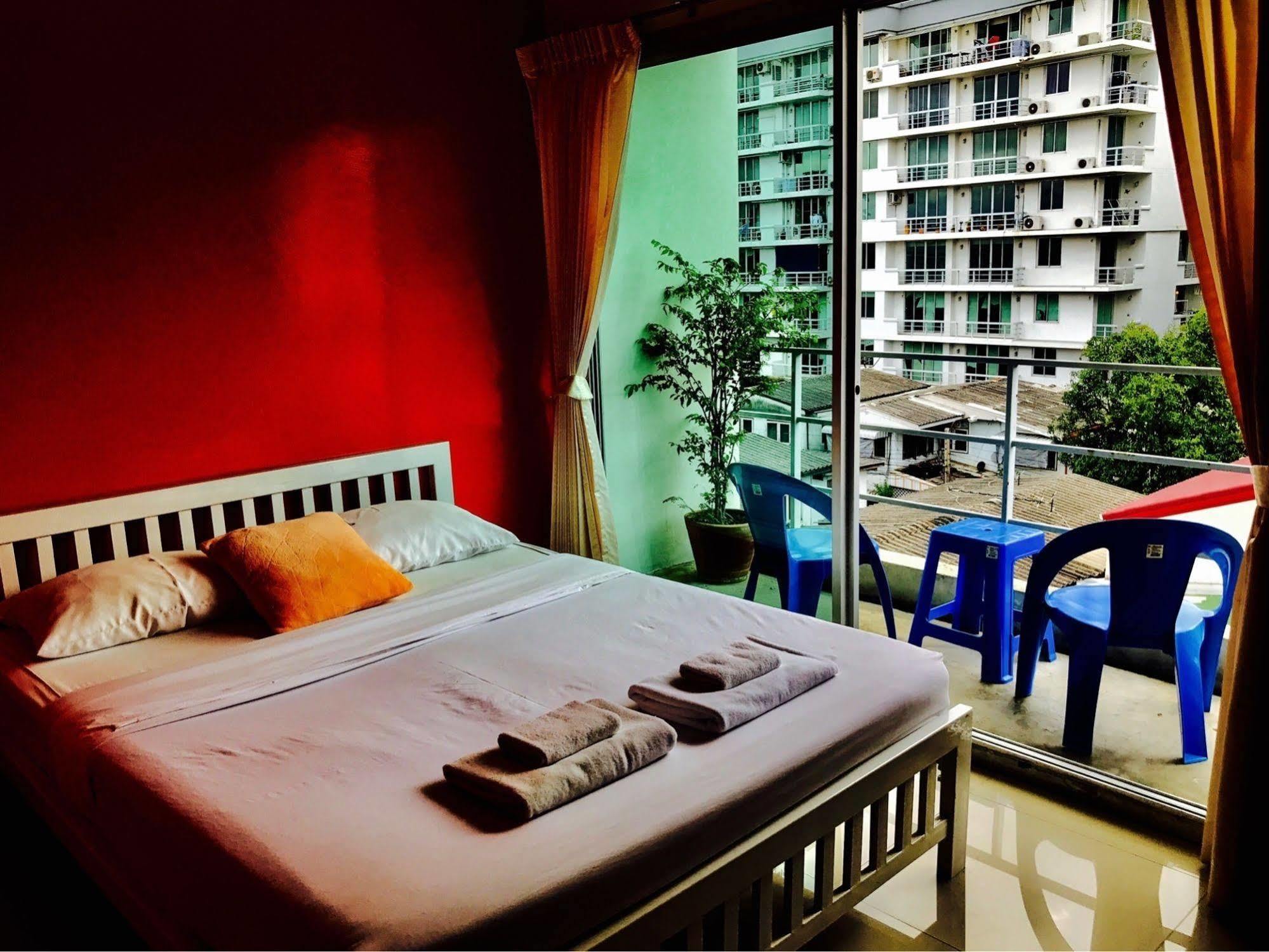 The City At Fifty Bangkok Kültér fotó